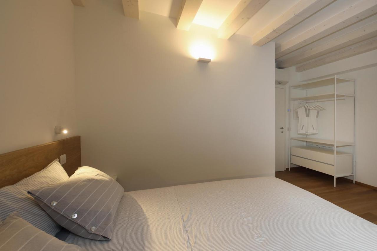 Appartamento Palazzo Riccamboni Riva del Garda Esterno foto