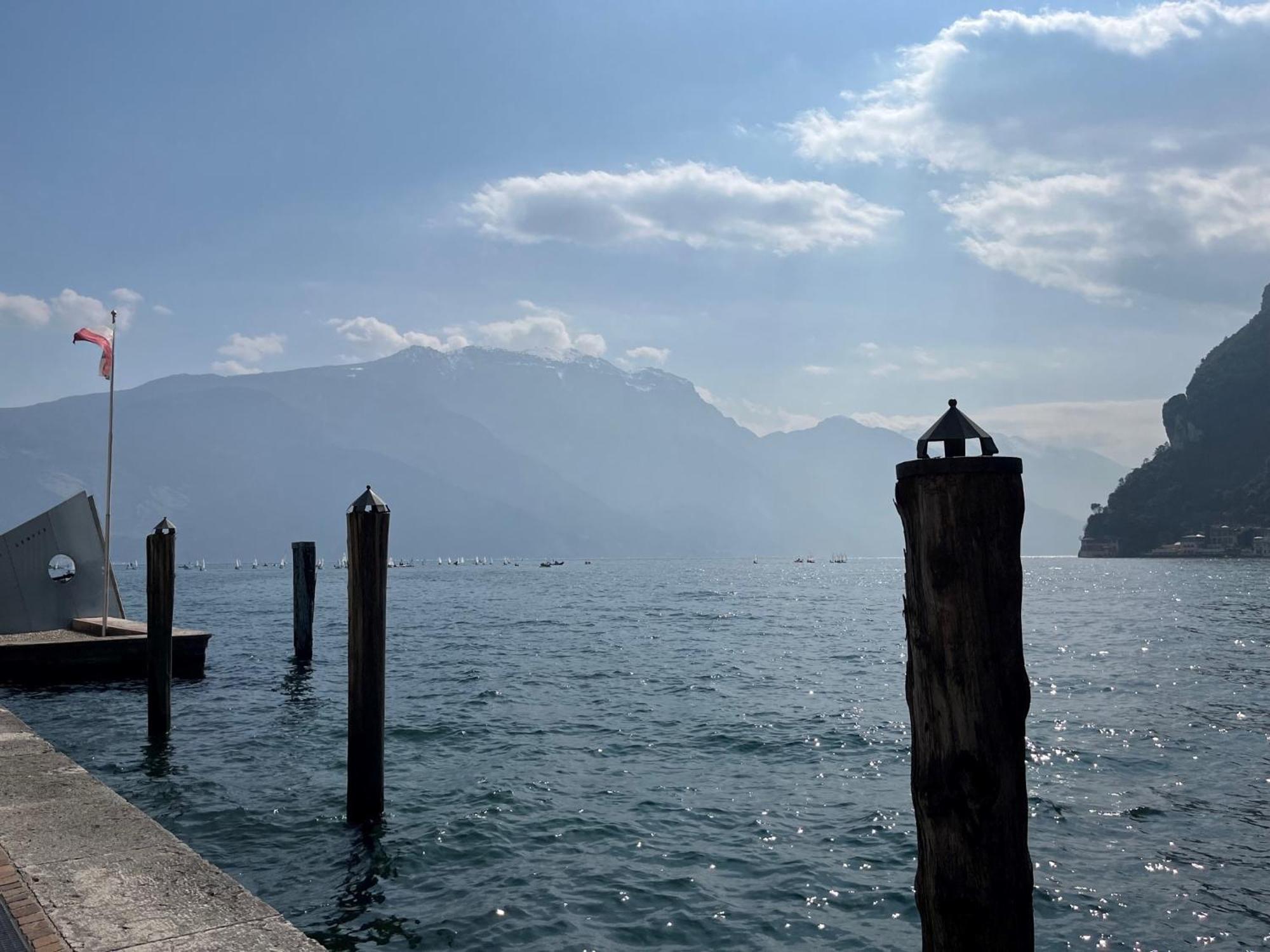 Appartamento Palazzo Riccamboni Riva del Garda Esterno foto