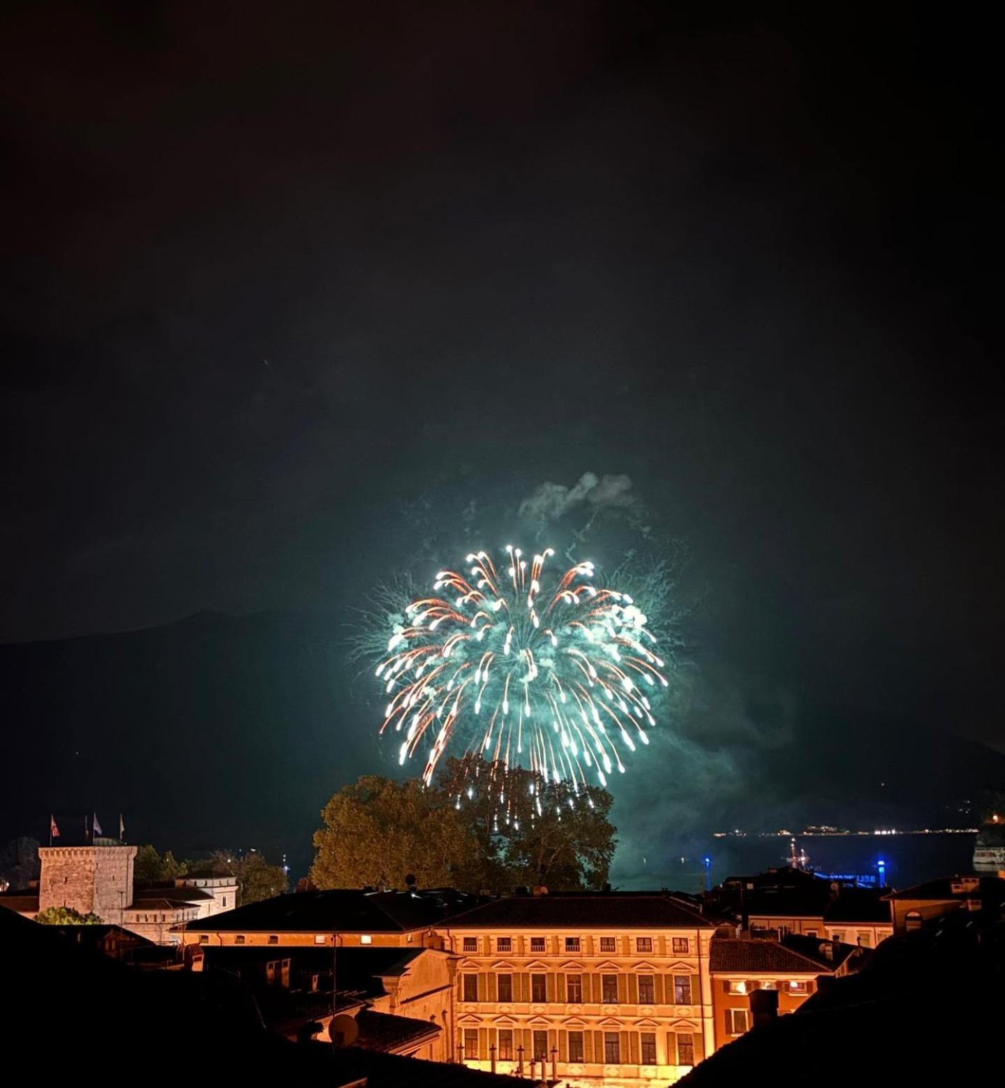 Appartamento Palazzo Riccamboni Riva del Garda Esterno foto