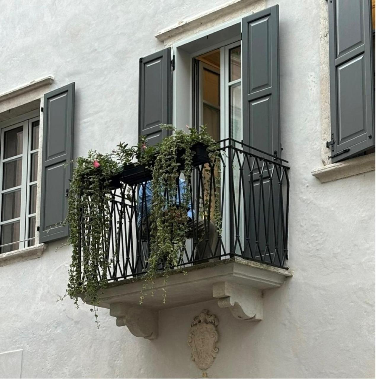 Appartamento Palazzo Riccamboni Riva del Garda Esterno foto
